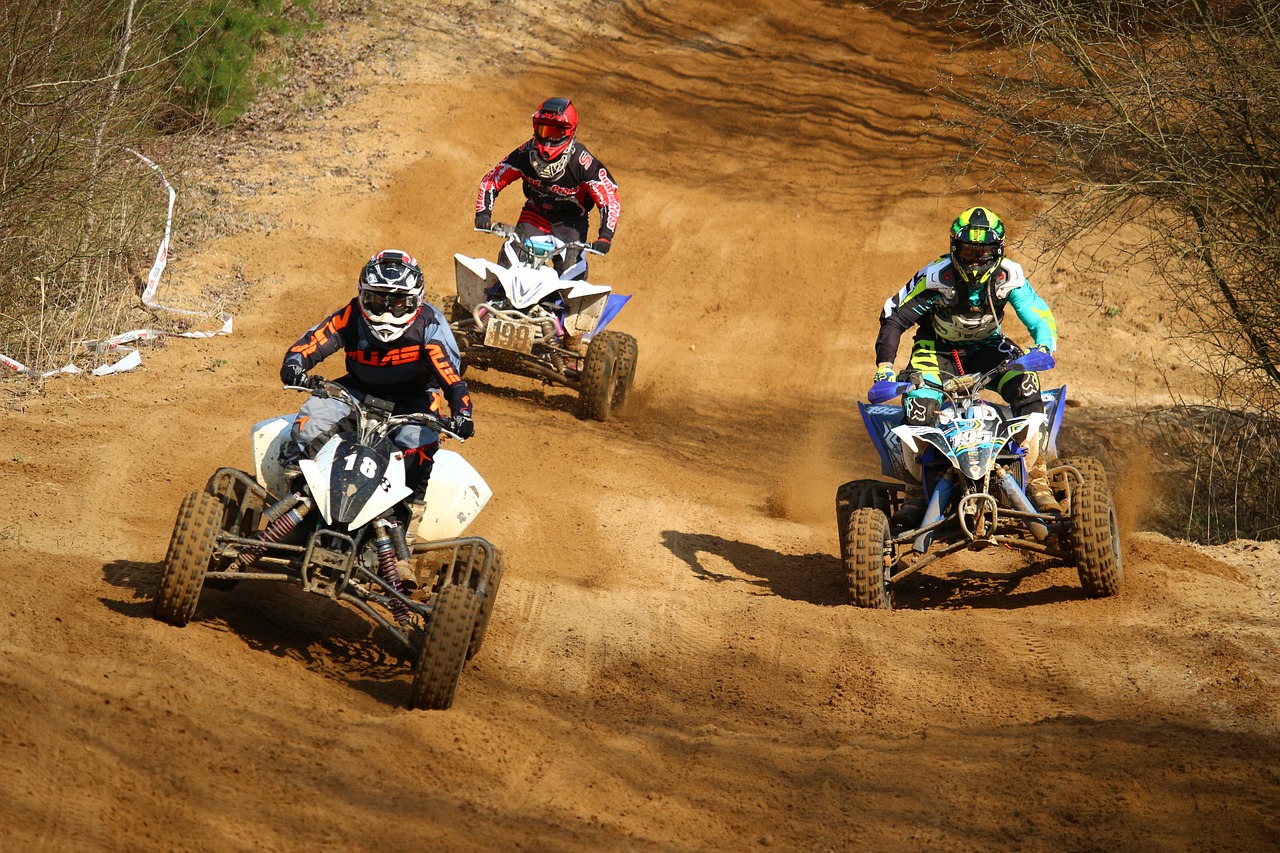 motocross-1283236_1280
