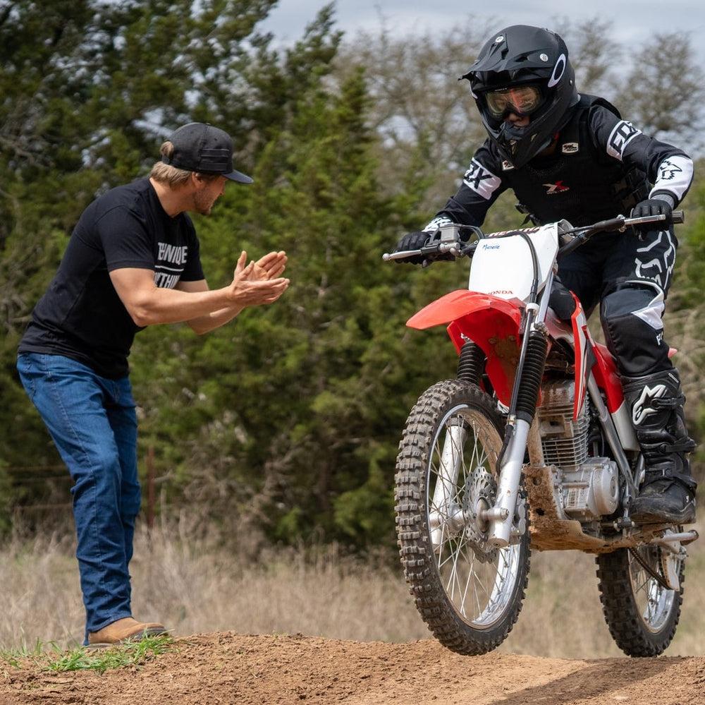 125cc vs 250cc 2 Stroke Dirt Bike: Which One Is Better for Beginners?