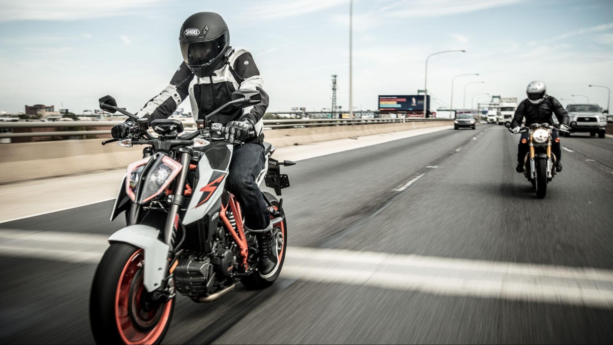 125cc dirt bike on highway
