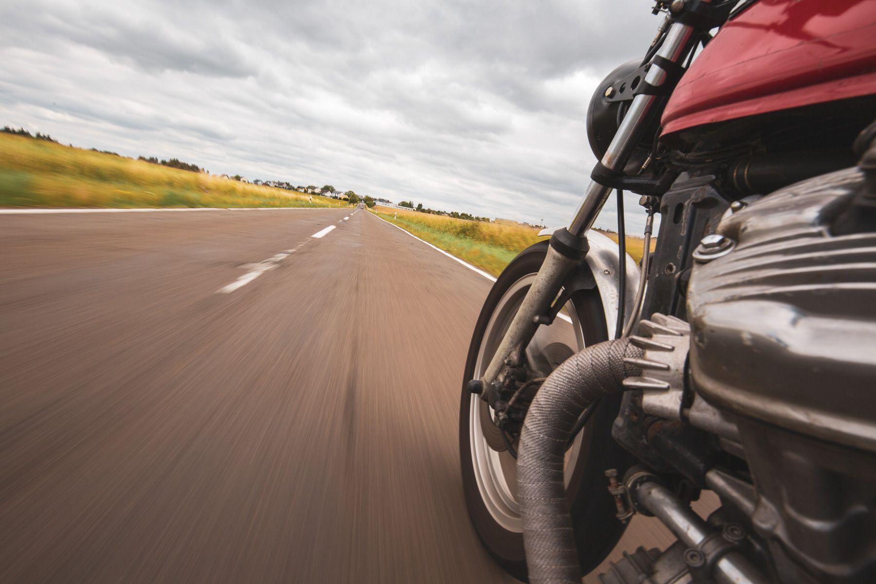 125cc dirt bike highway speed infographic