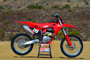 250cc dirt bike.jpg