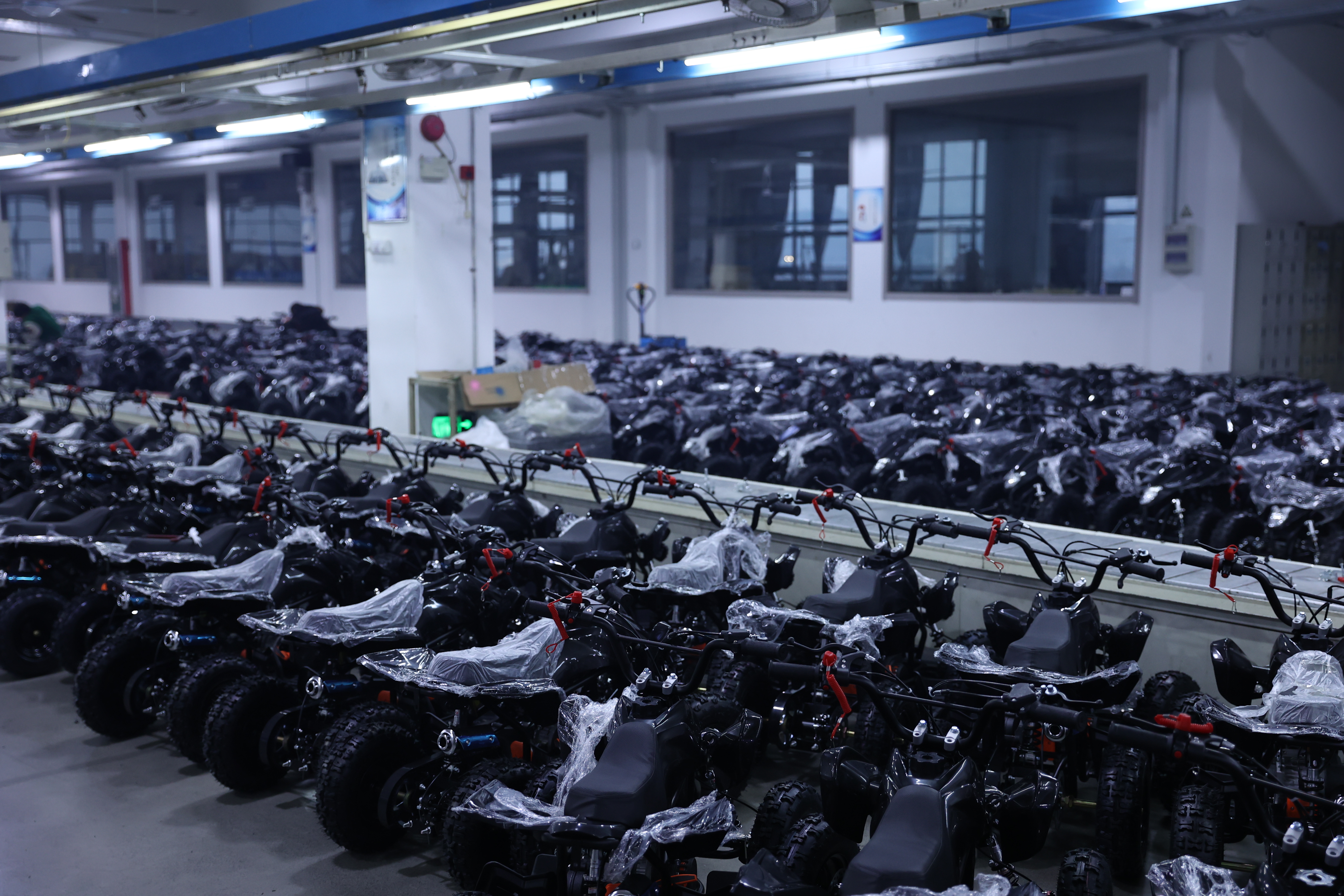 Dirt Bike Dealer Business Guide: How to Build a Profitable Dealership